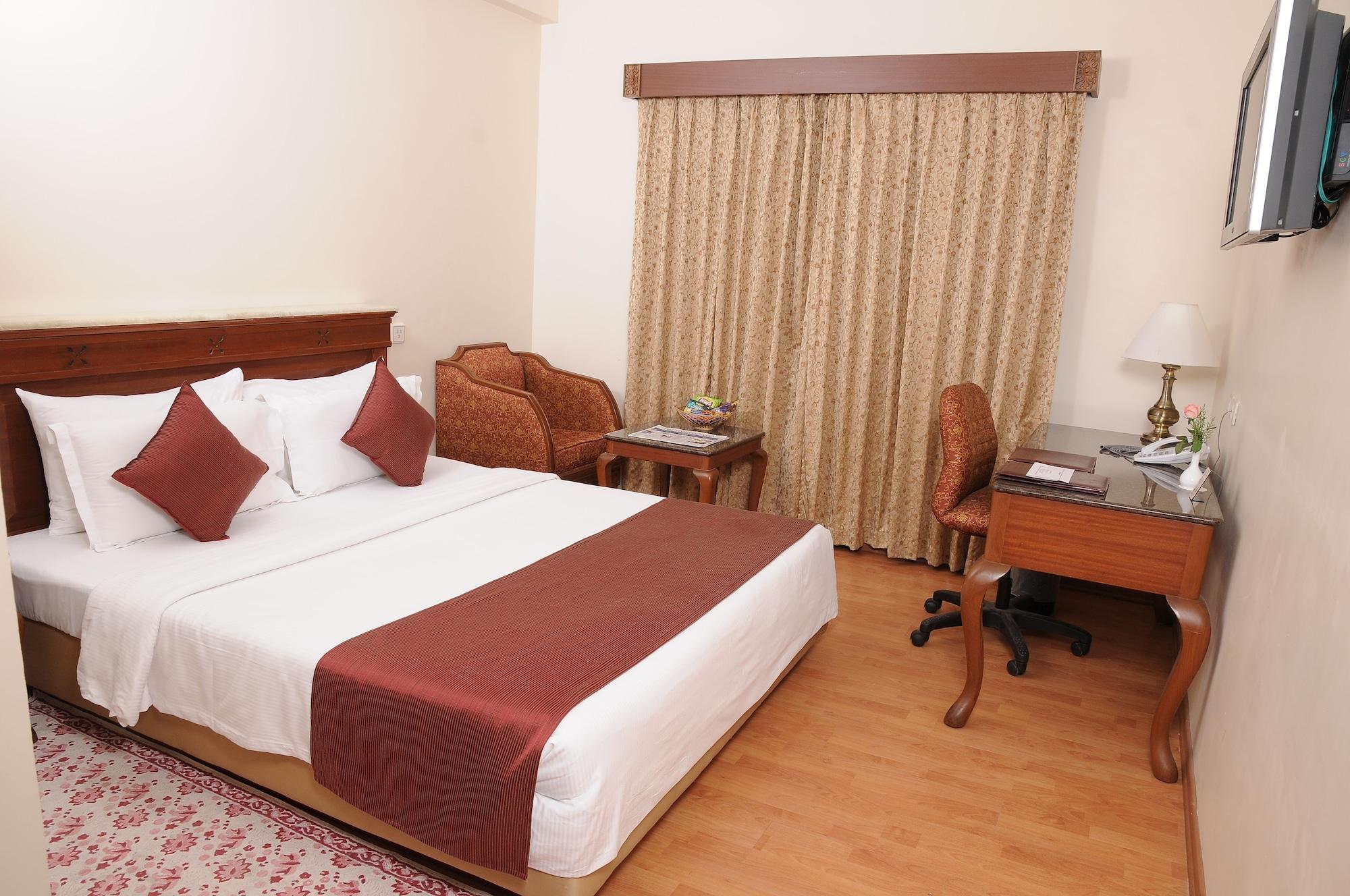 Raj Park Hotel Chennai Ngoại thất bức ảnh
