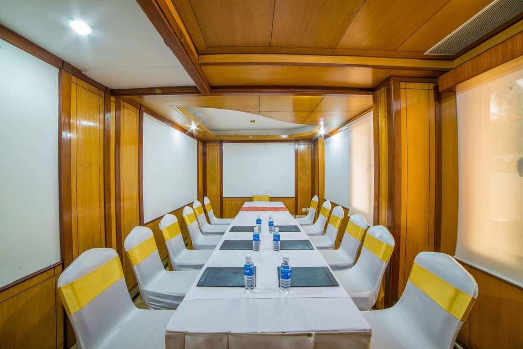 Raj Park Hotel Chennai Ngoại thất bức ảnh