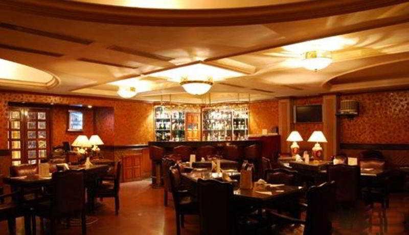 Raj Park Hotel Chennai Ngoại thất bức ảnh
