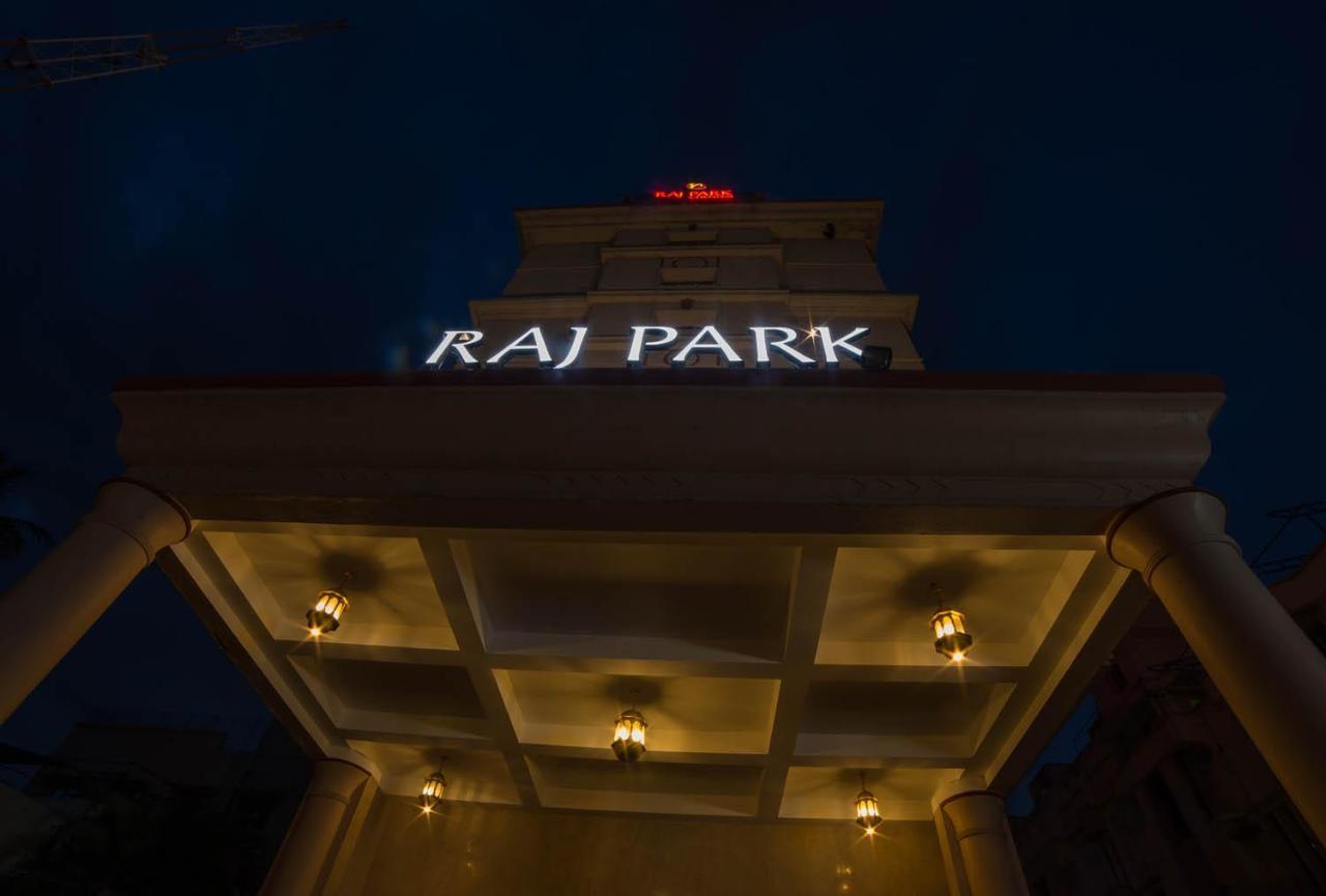 Raj Park Hotel Chennai Ngoại thất bức ảnh