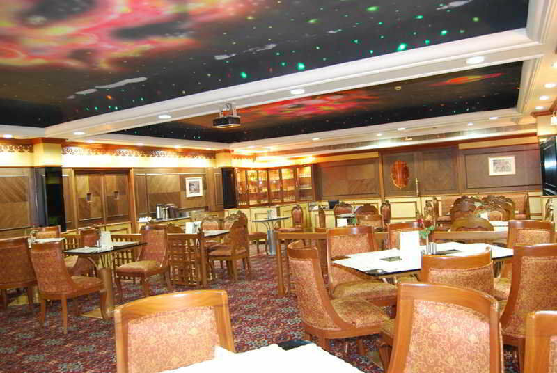Raj Park Hotel Chennai Ngoại thất bức ảnh