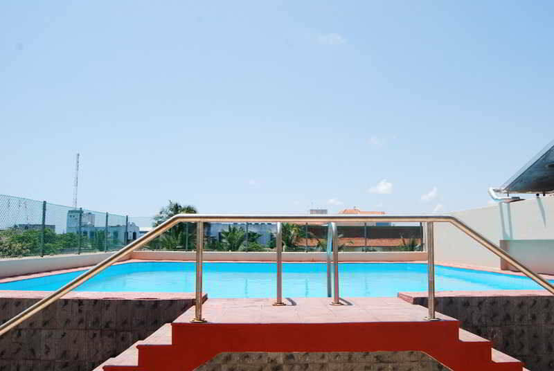 Raj Park Hotel Chennai Ngoại thất bức ảnh